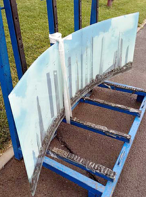 Reverse Bending Glass(1)